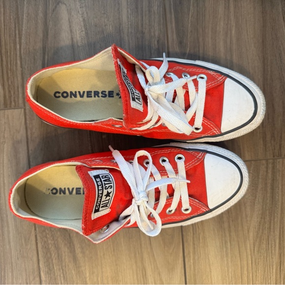 Red Converse - Picture 3 of 4